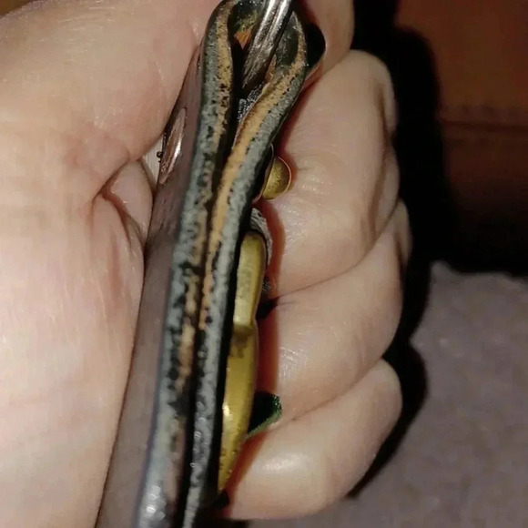 🌹DB Keychain black and brown leather  and gold collor accents - Picture 8 of 9